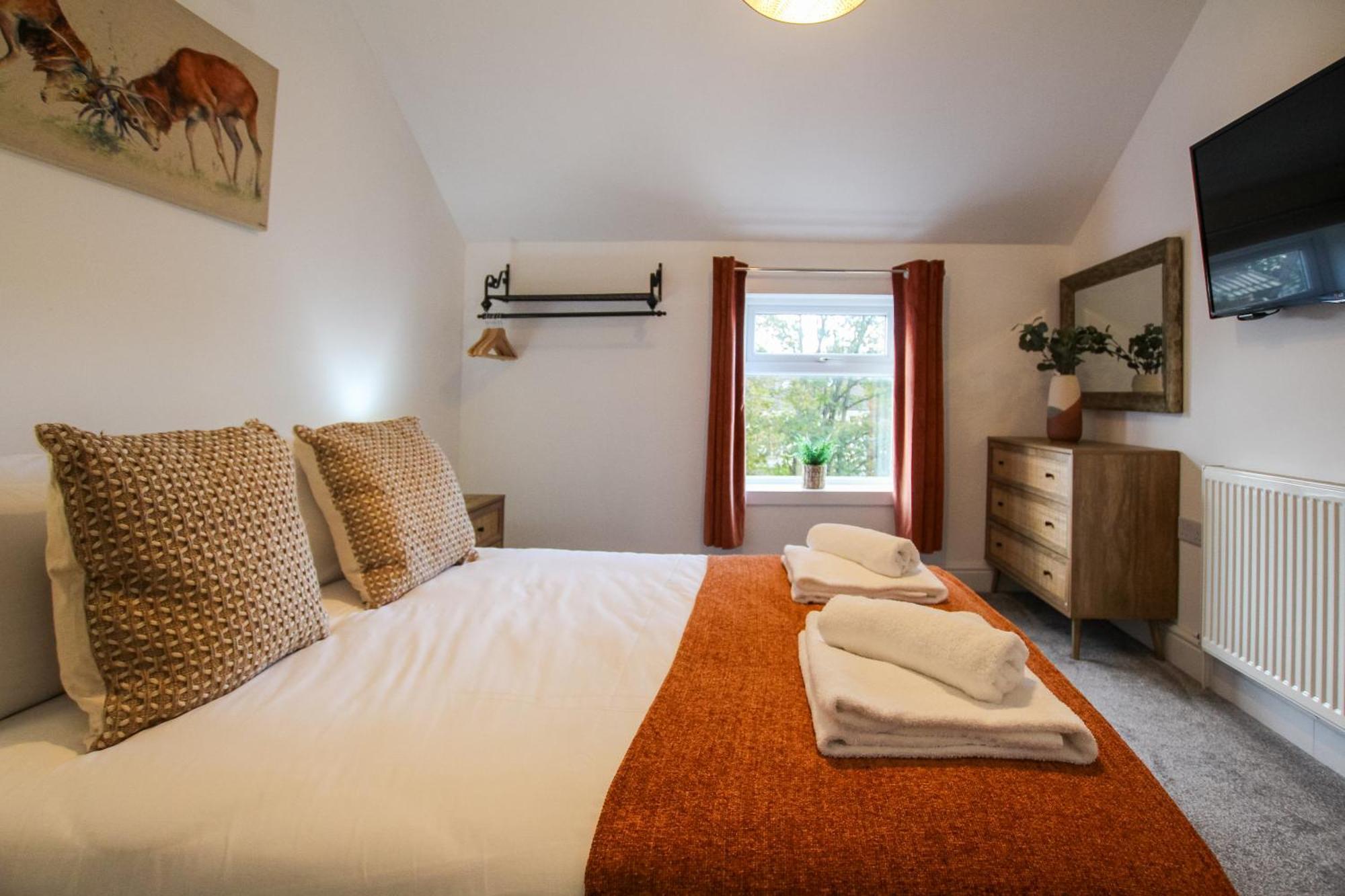 Fairways View - Spacious Apartment - Sleeps 6 - Lovely Views - By Rework Accommodation Hoylake Exteriér fotografie